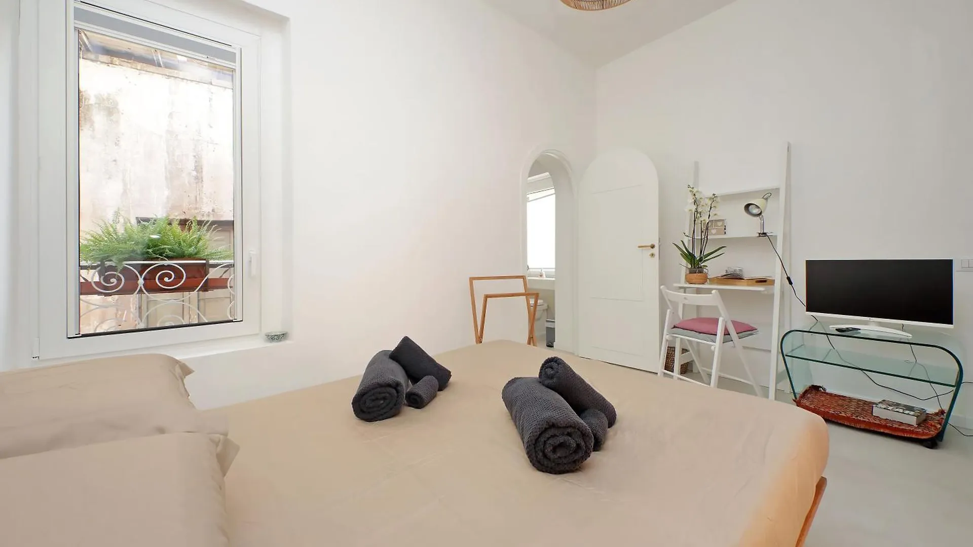 Campo Dei Fiori Con Terrazzo Apartment Rome