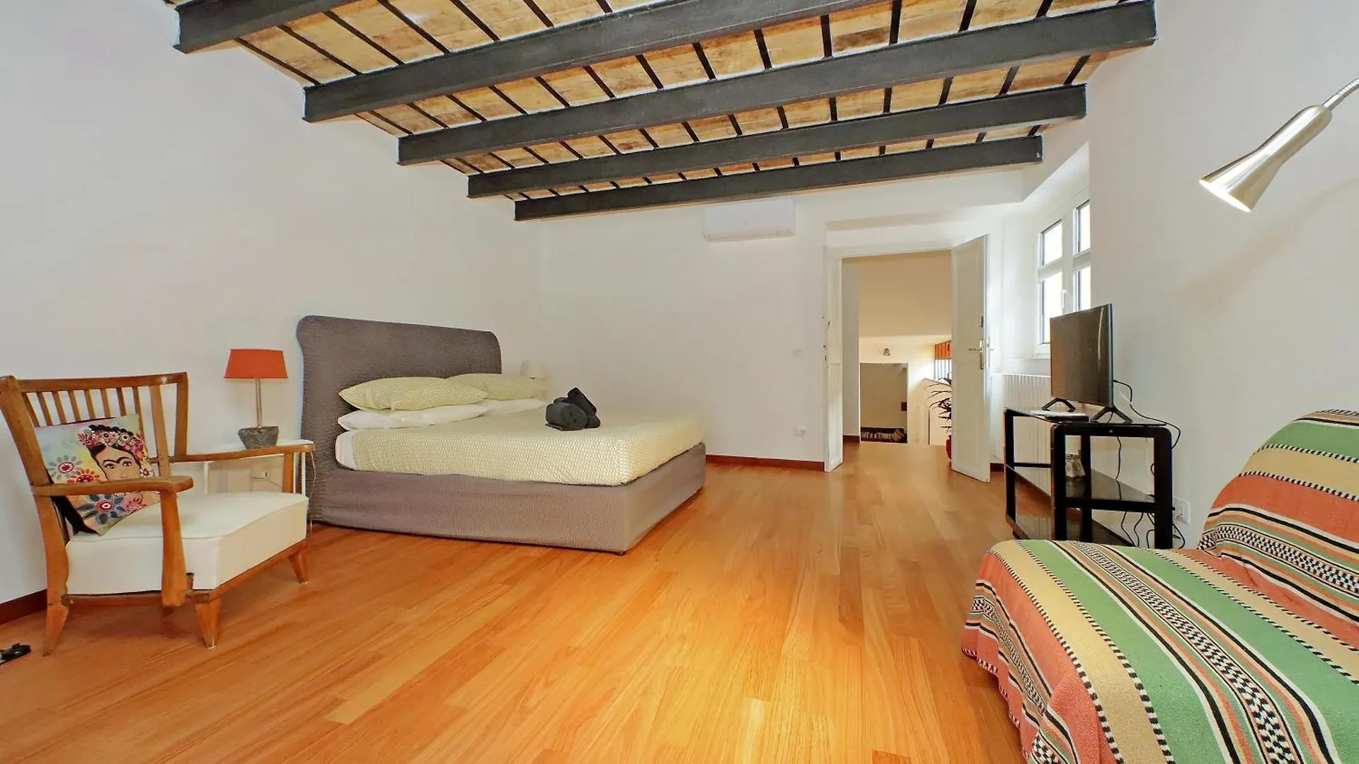 Campo Dei Fiori Con Terrazzo Apartment Rome Italy